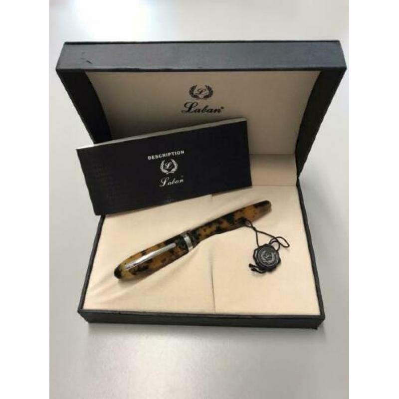 Laban Mento Tortoise vulpen