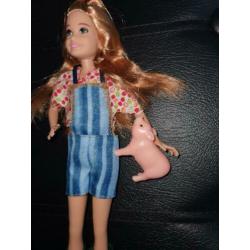Barbie stacie farm met biggetje