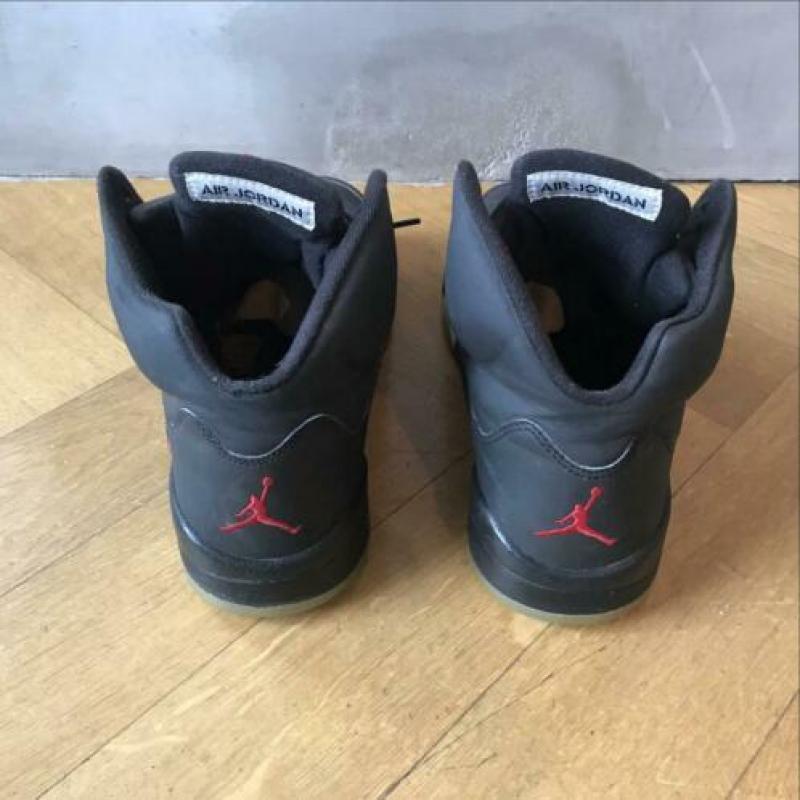 Jordan 5 Ragging Bull (US10/EU44)