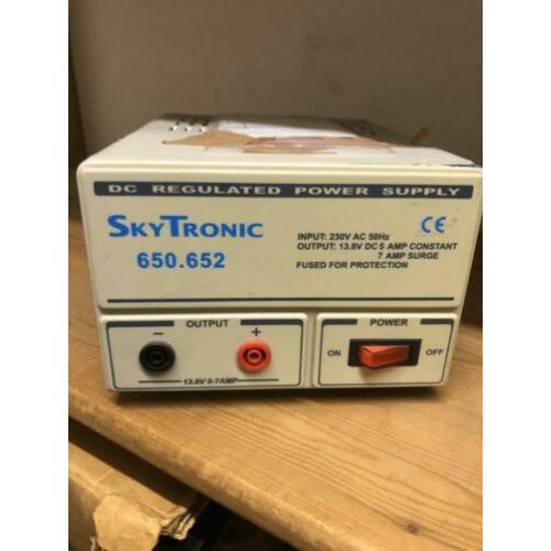 Skytronic omvormer