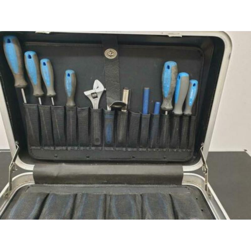 Unior gereedschapskoffer met gereedschap
