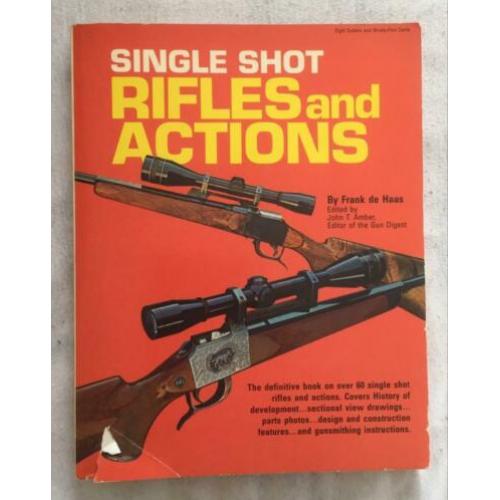 Geweren (Single shot Rifles and Actions) boek geweer 1969