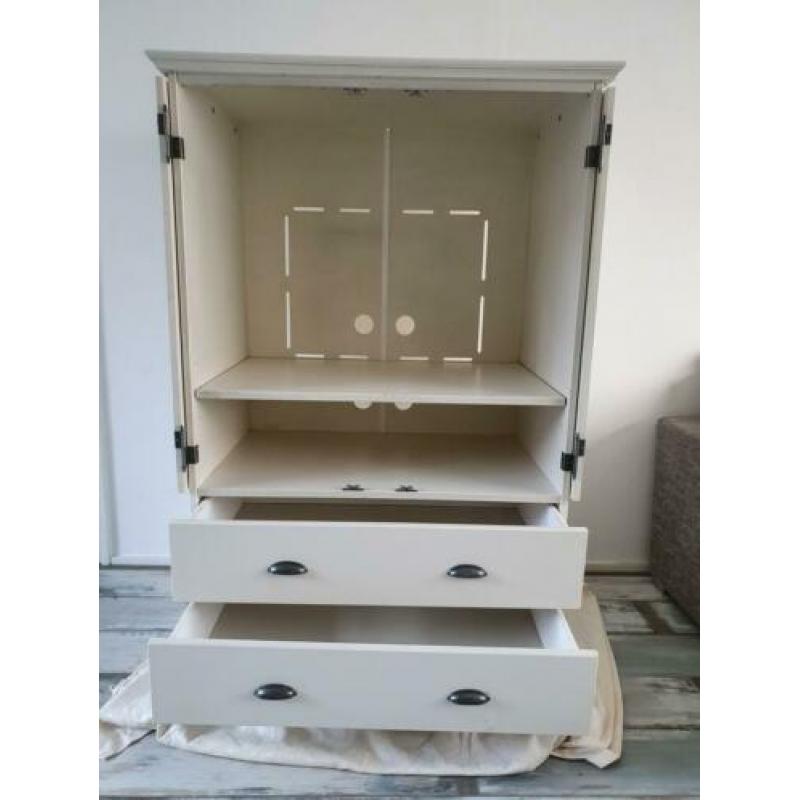 Tv kast.