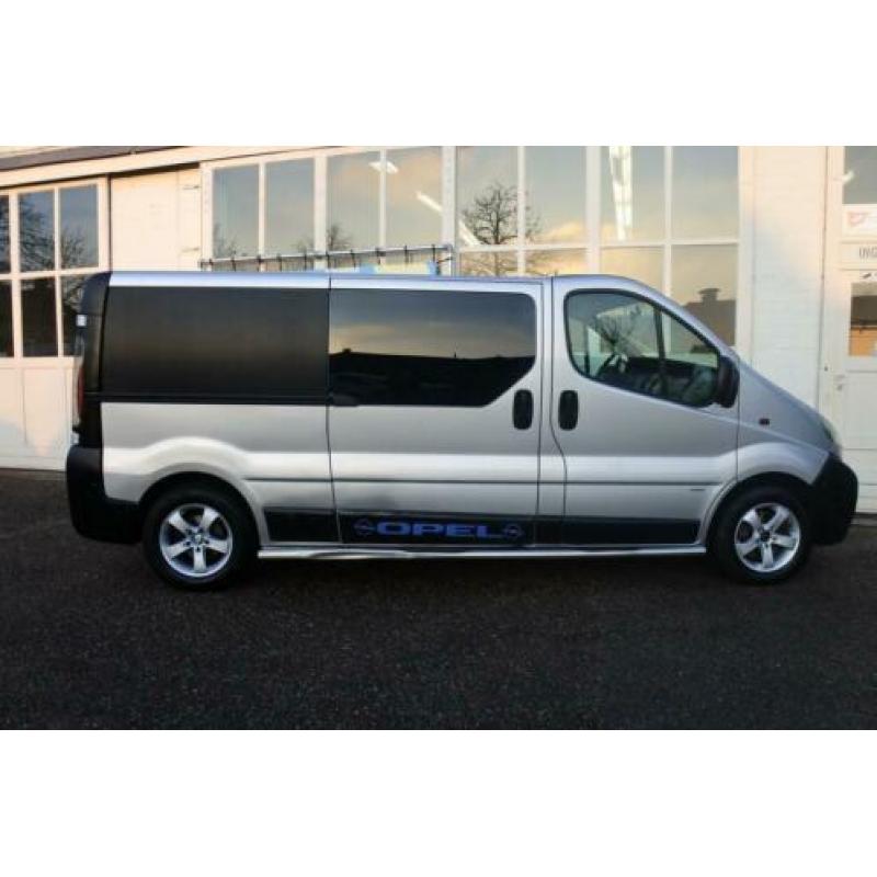 Opel Vivaro 2.5 DTI L2 | DC | AIRCO | TREKHAAK | 135 PK | NI