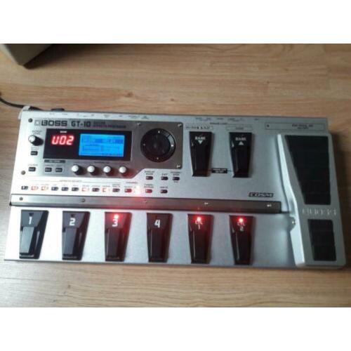 Ruilen/koop boss gt10 izgst met adapter en doos en gebruiksa