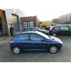 Peugeot 206 2.0 HDi X-line Airco El Ramen Cent Deur Verg. ZO