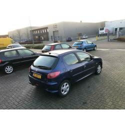Peugeot 206 2.0 HDi X-line Airco El Ramen Cent Deur Verg. ZO