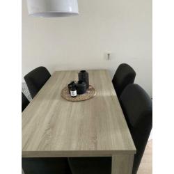 Eetkamer stoelen