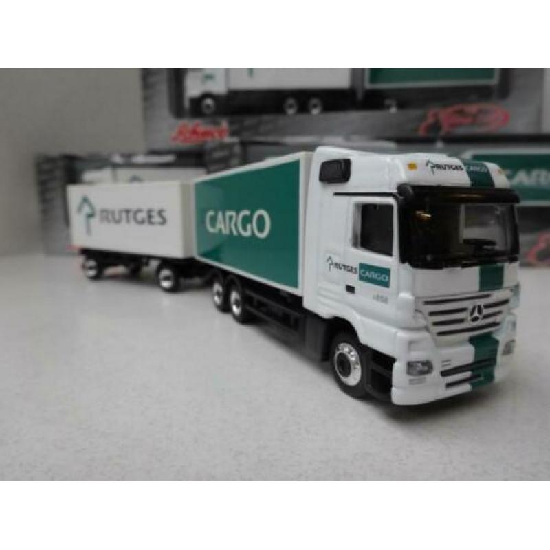 Schuco: Mercedes Actros V8 vrachtwagen RUDGES CARGO