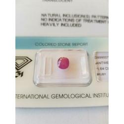 Ovaal geslepen Robijn 1.64 ct. €200,-.