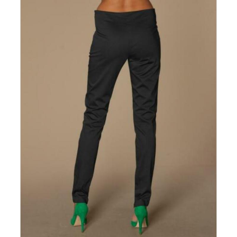 By Malene Birger zwarte satijnen slim fit dames broek mt 38