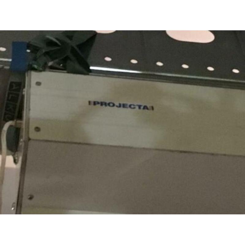Projecta screen 5 meter