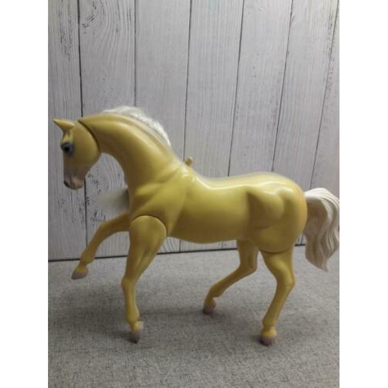 Barbie paard (jaren 90) net diverse geluiden. Werkt goed.