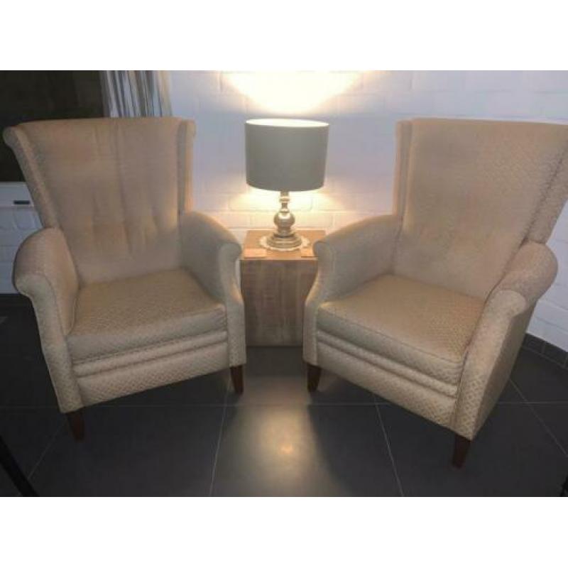 Twee fauteuils