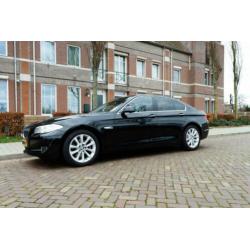 BMW 520i High Exec Leder/Panorama/18inch/Head-Up display
