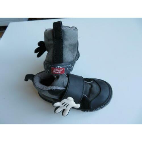 schoenen Zara 23 Mickey Mouse