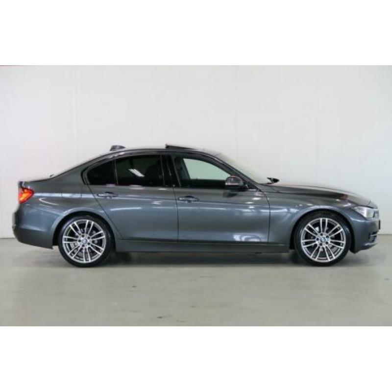 Nl auto 121731 NAP dealeronderhouden met oa sportstoelen xen