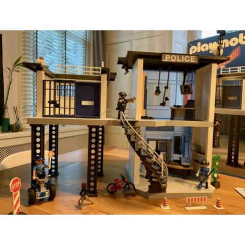 Playmobil Politie kantoor/bureau met Alarmsysteem - 5182