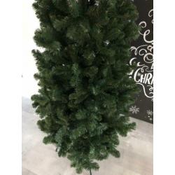 Kerstboom Smal / Hoog | 240cm | Kerst Christmas VTwonen
