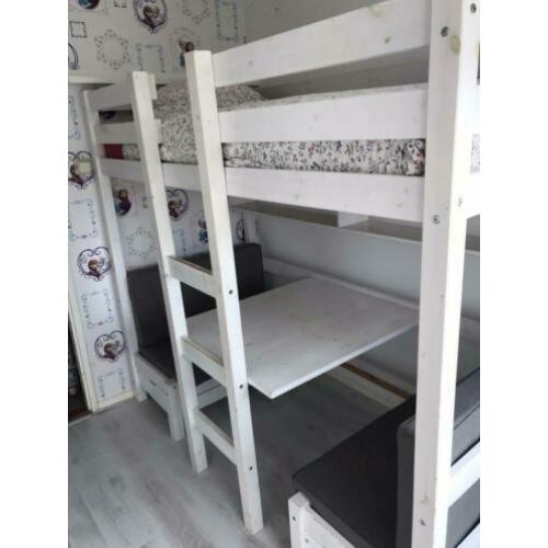 Multifunctionele whitewash hoogslaper bed met bank en tafel