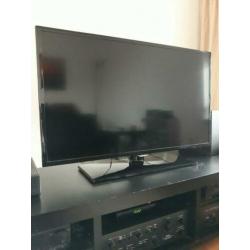 Nette Samsung UE39F5000 39 inch Full HD TV