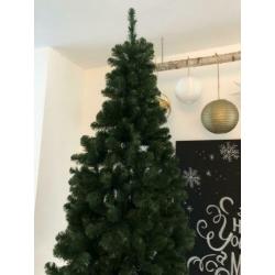 Kerstboom Smal / Hoog | 240cm | Kerst Christmas VTwonen
