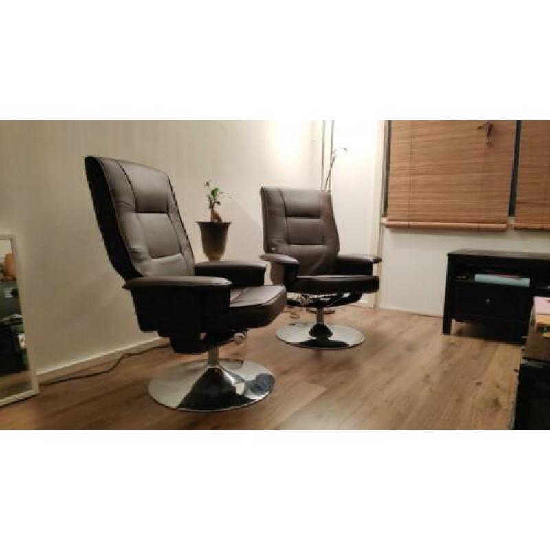 2x draai fauteuil met verstelbare rugleuning