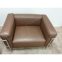LC3 fauteuils | Le Corbustier | Cassina | Bruin leder