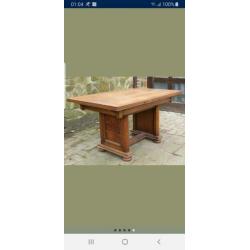 eikenhouten eettafel met 6 stoelen uit 1910