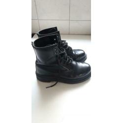 Dr Martens 38/ laarsjes 38/ boots 38