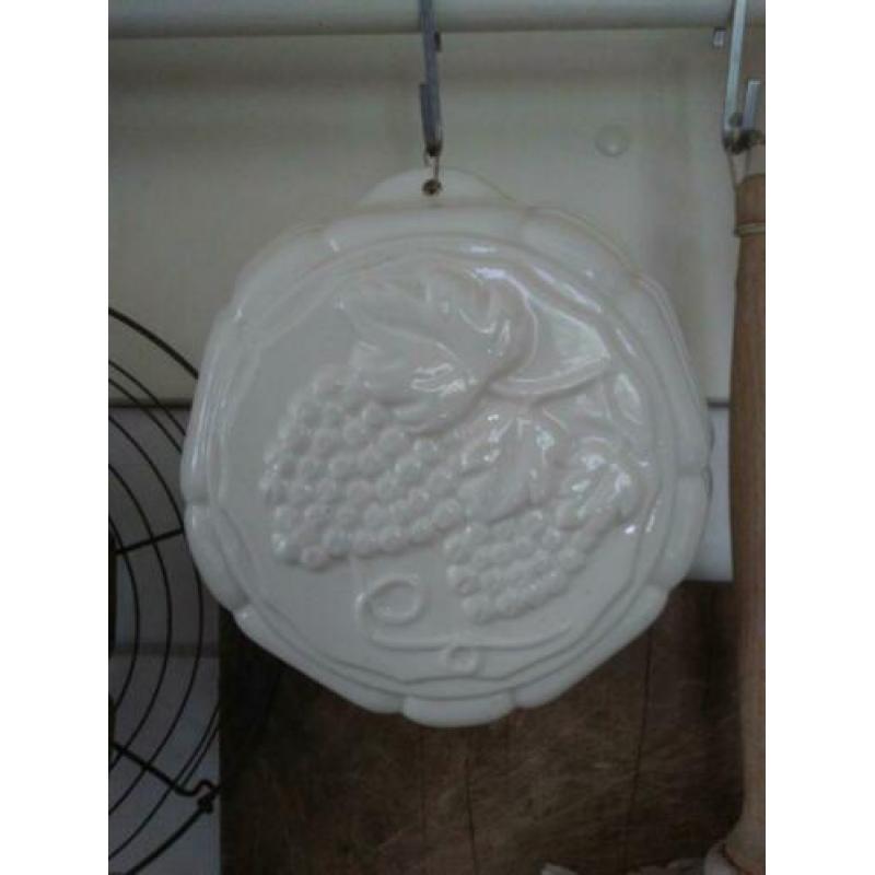 Puddingvorm theepot botervloot utensils schaal bord *Etage3*