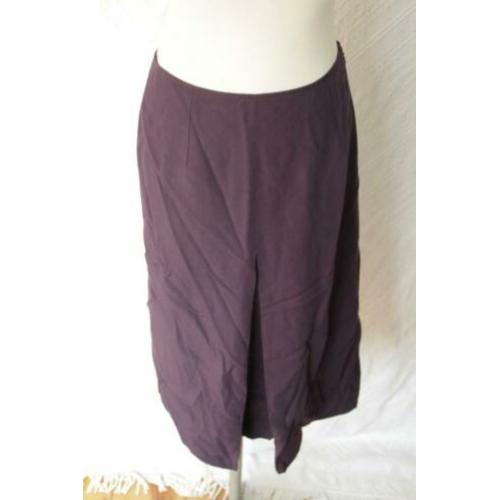 Mooie paarse rok.37% wol.Mt S.Merk Germano Zama