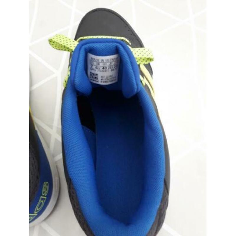Mooie grijs met blauwe adidas neo schoenen maat 40