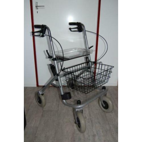 Z.g.a.n. Rollator van Days met mandje + dienblad