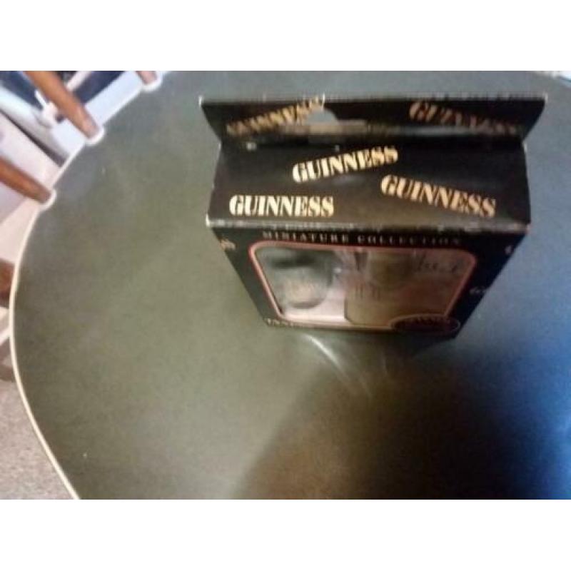 Guinness miniatuur set