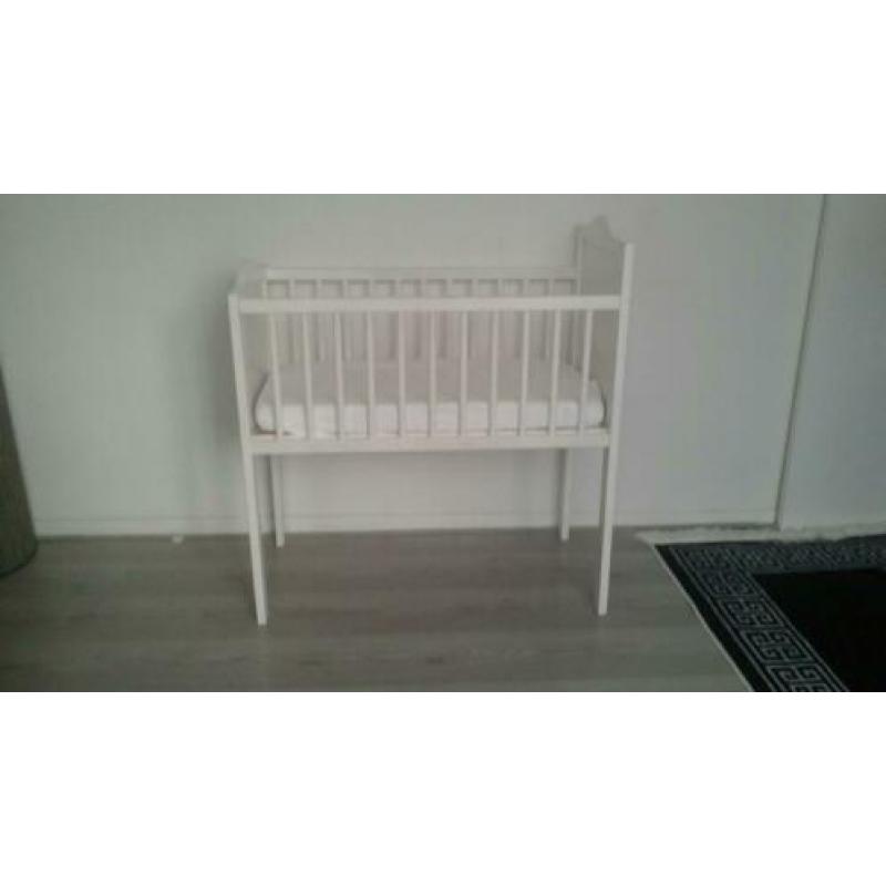 Mooie babywiegje
