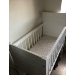 Prenatal basis wieg wit