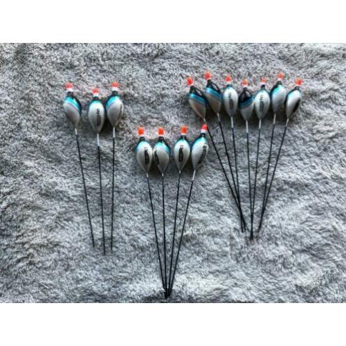 adv 236 / NIEUW set 14 dobbers