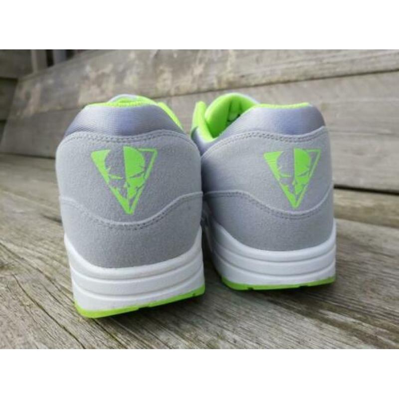 Air max 1 venom maat 46
