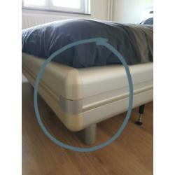 Tweepersoonsbed te koop