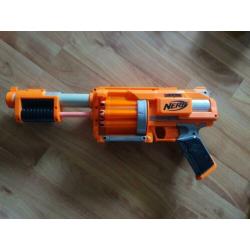 Nerf geweren met darts