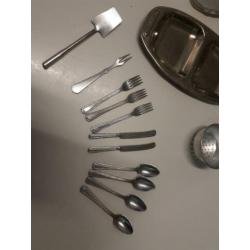 oud blikken speelgoed kookpotjes set