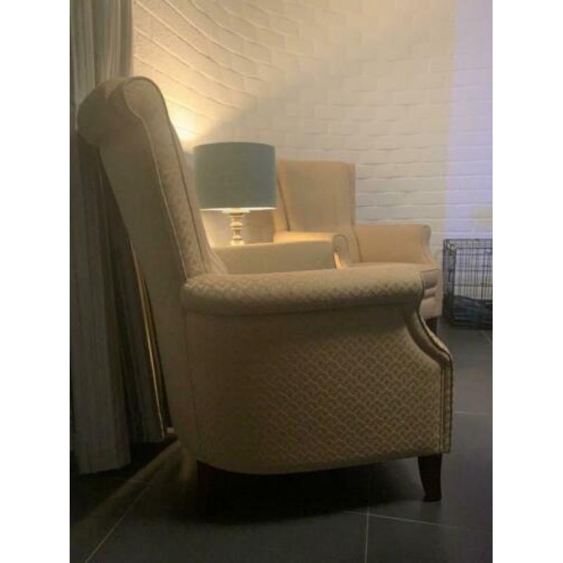 Twee fauteuils