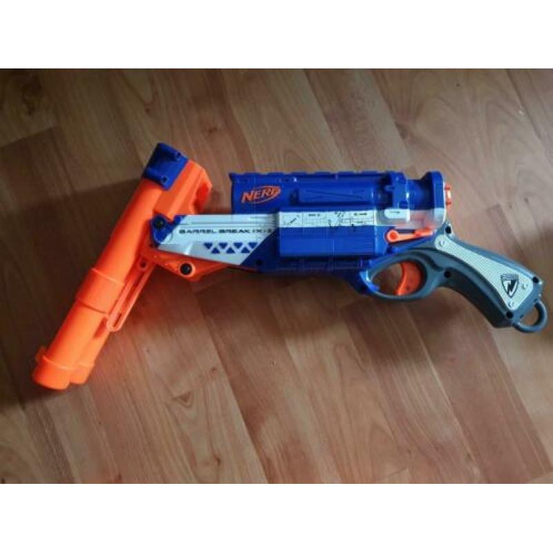 Nerf geweren met darts