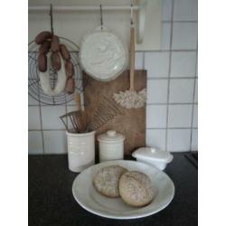 Puddingvorm theepot botervloot utensils schaal bord *Etage3*