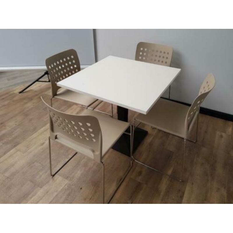 Beige sledestoel Markant