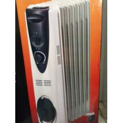 nieuwe, verplaatsbare olie-radiator (bijzetkacheltje)