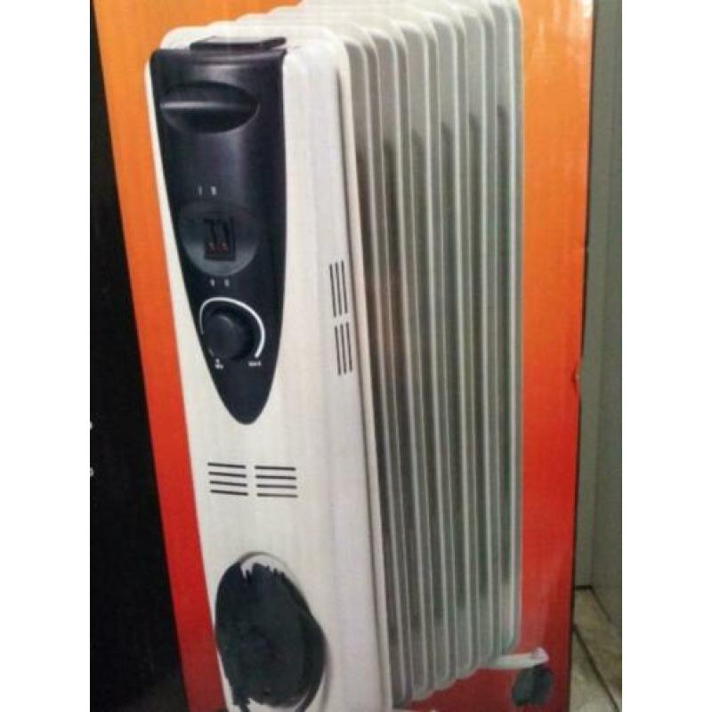 nieuwe, verplaatsbare olie-radiator (bijzetkacheltje)