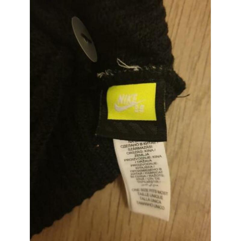 Nike SB Fisherman muts (one size)