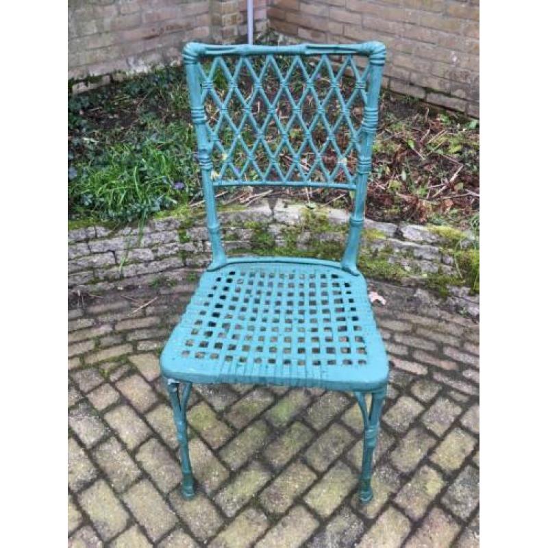 Twee gezellige stoeltjes